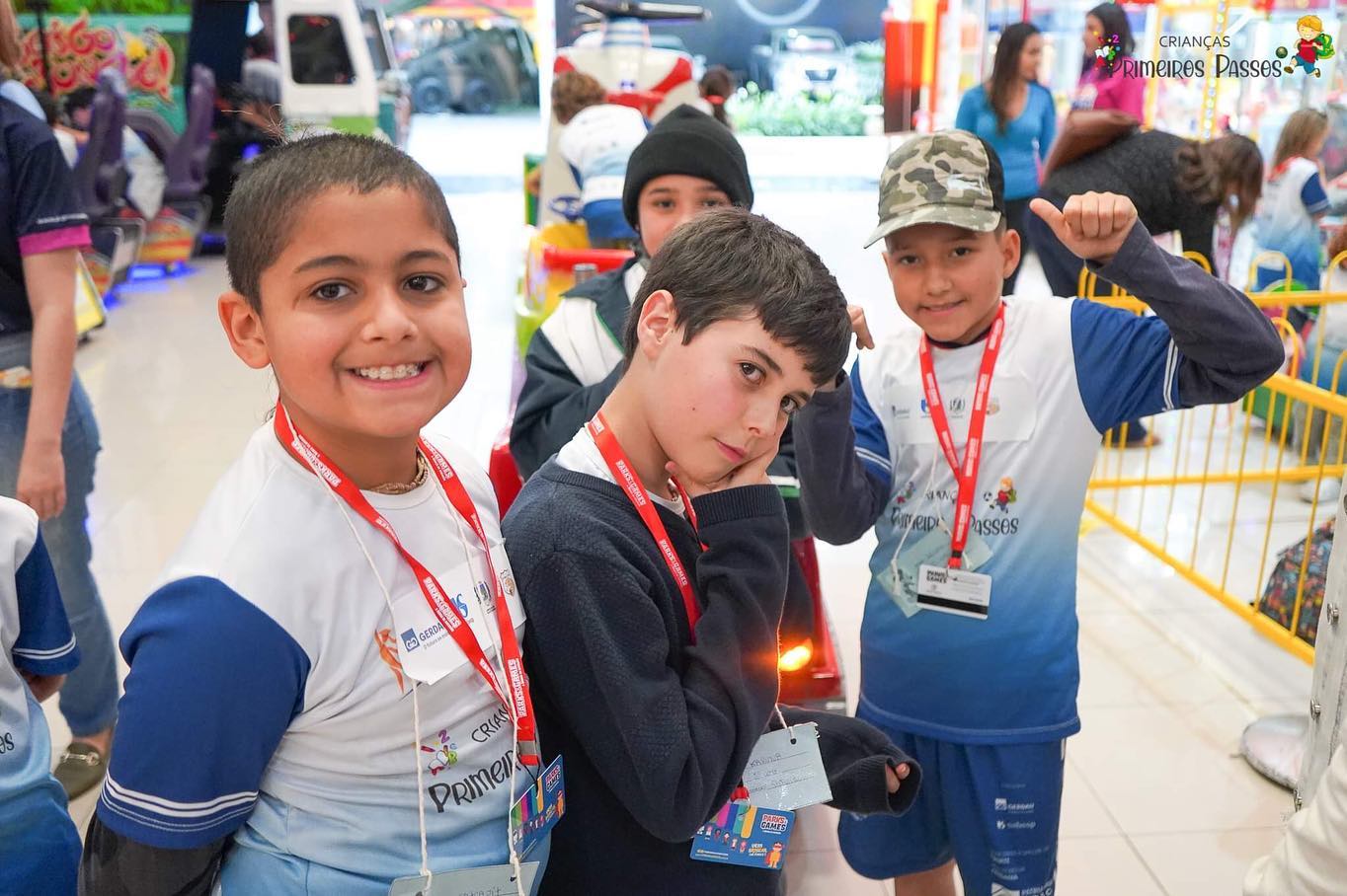 Passeio com a galerinha da Escola Municipal Maria Aparecida Camargo de  Souza para o Parks & Games, Shopping Pátio Pinda. – Projeto Social Grêmio  União