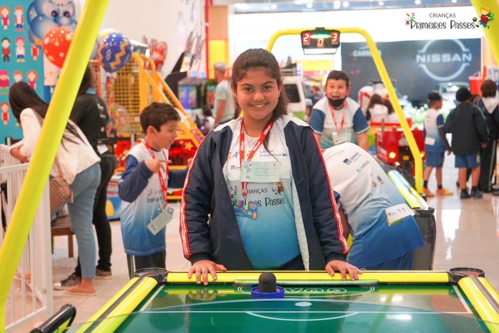 Passeio com a galerinha da Escola Municipal Maria Aparecida Camargo de  Souza para o Parks & Games, Shopping Pátio Pinda. – Projeto Social Grêmio  União